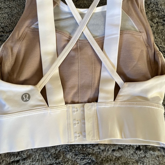 Size 2 Lululemon bra - Picture 3 of 6